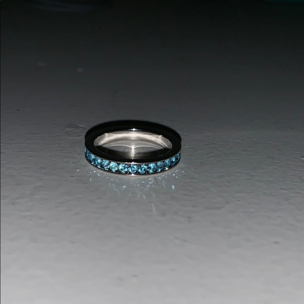 Blue ring